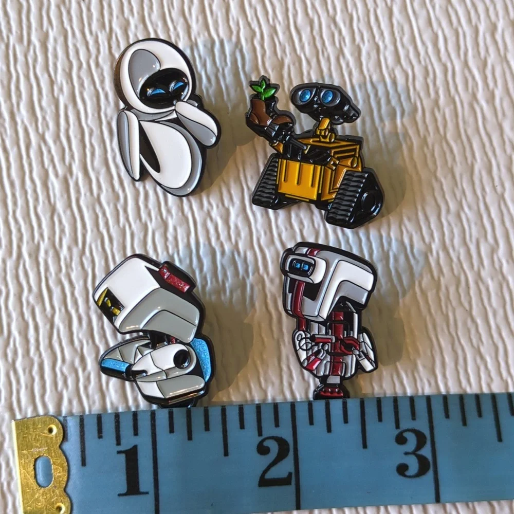 🩵2/$10🩵Set of 4 Wall-E Character Enamel Pins - Unofficial Disney Pins - Picture 2 of 3